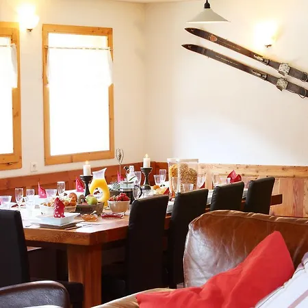 Chalet Chalet *
